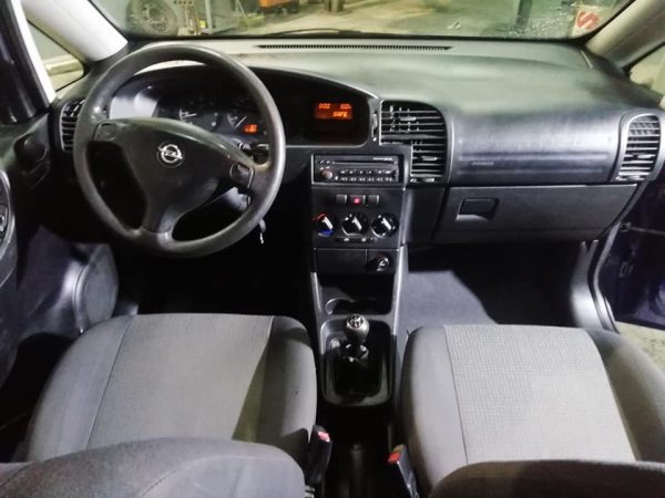 Opel zafira 2.0 dti 100cv - Imagen 3