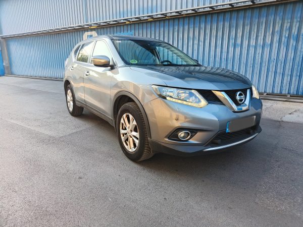 Nissan xtrail 4*4